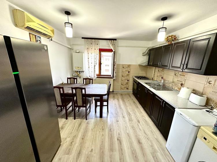 Apartament 4 camere - 6