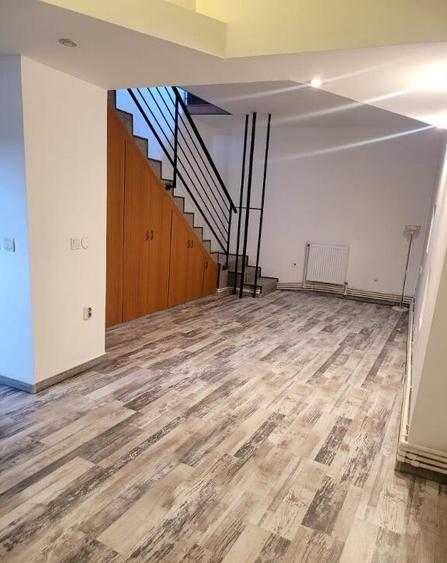 Imobil, P+E, Centru - 11