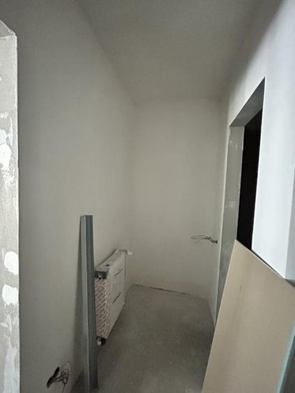 Spatiu comercial semifinisat 62 mp utili plus 20mp terasa Borhanci - 8