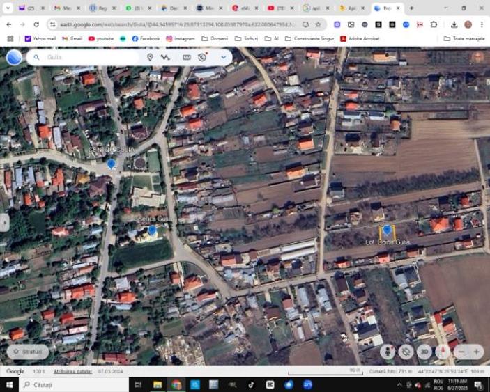 Teren intravilan.Utilități - gaze, curent electric la poartă. - 1