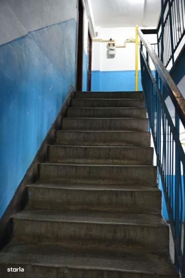Apartament decomandat in Razboieni - 4