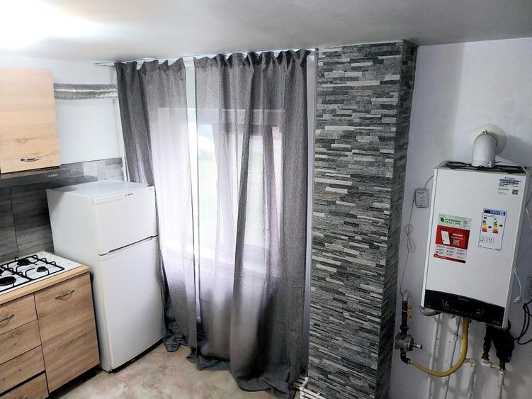 Inchiriez garsoniera confort 1 mobilata cartier 1Mai 100m tribunal - 3