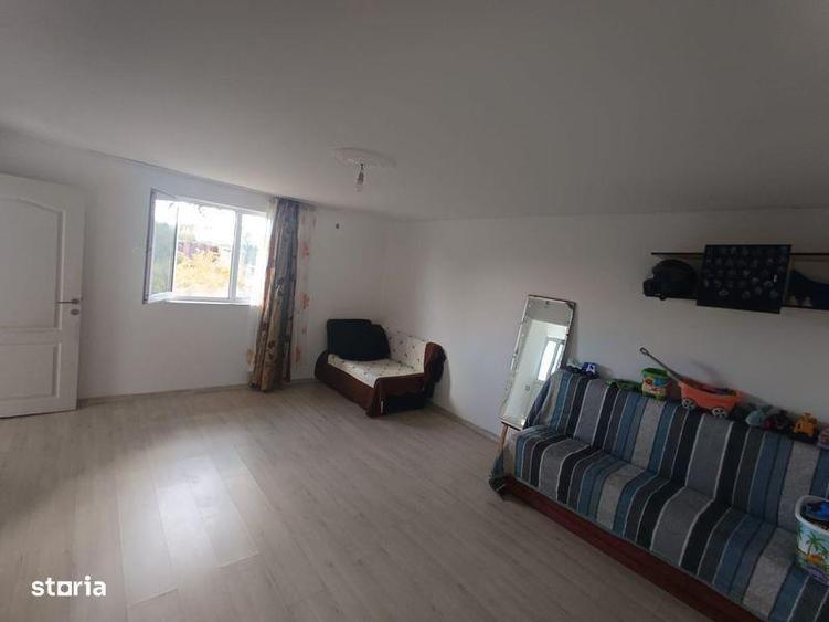 Vand casa in Cobadin - 4
