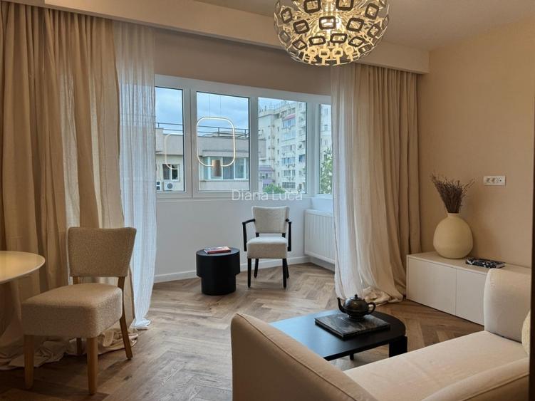 Vanzare Garsoniera Modernizata Mobilata | Decebal | 40 mp