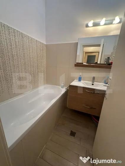 Casă cu 4 camere cu Teren 165 Mp în Ștrandului