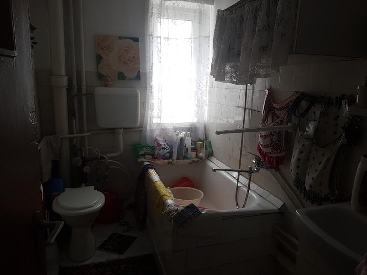 Apartament doua camere nedecomandat etaj unu din patru, pe mijloc, simplu, liber - 6