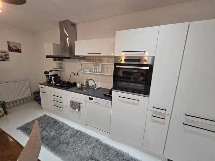 Casă în Birda cu 3 camere + living, 1.439 mp teren - 8