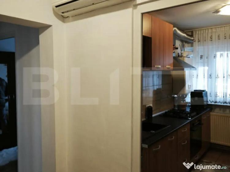 Apartament de vanzare, 3 camere, mobilat si utilat - 15