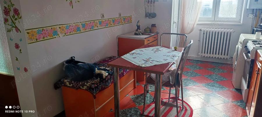 Apt de inchiriat Bistri?a, 2 camere,decomandat, Petre Ispirescu, 260 euro - 3