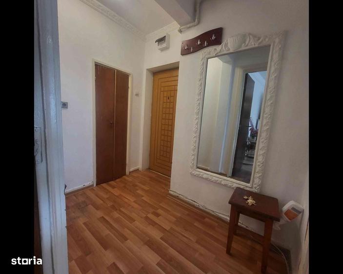 Apartament 2 camere semidecomandate Etaj.1 gara - 2