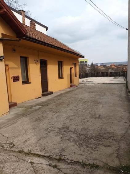Inchiriere casa pt. birou, 100 mp+ curte 343 mp.,1450Eur, Marasti - 1