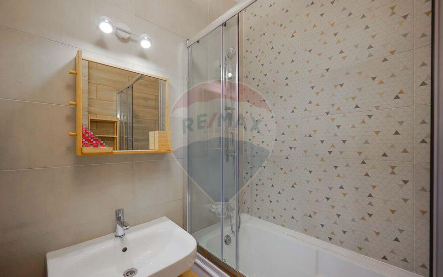 Apartament cu 3 camere de vanzare Prima Universita?... - 10