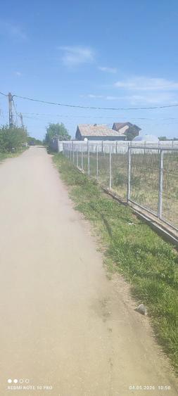 Teren de 804 mp, în Bălteni