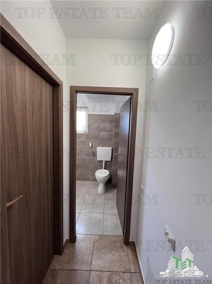 Vila moderna cuplata,curte individuala cu 5 camere , 3 bai , Living , terasa,mob - 18