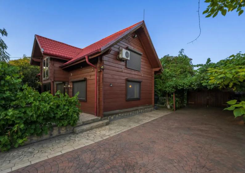 FUNDULEA CENTRAL, CASA DE VACANTA 100 MP, LOT 2000 MP! - 2