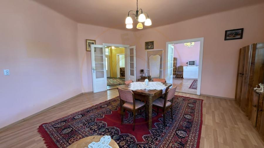 Casă 6 camere cu Teren 950 mp | 2 Fronturi ≈ 61 m | Carei - 13