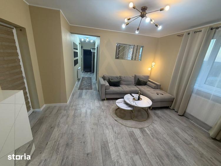 Apartament cu 3 camere decomandat în Central