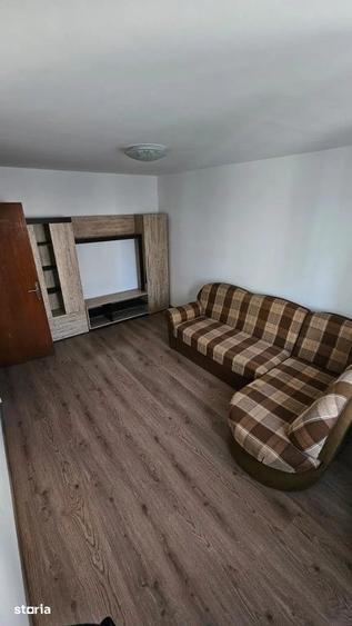 Apartament cu 2 camere decomandat în Drumul Taberei