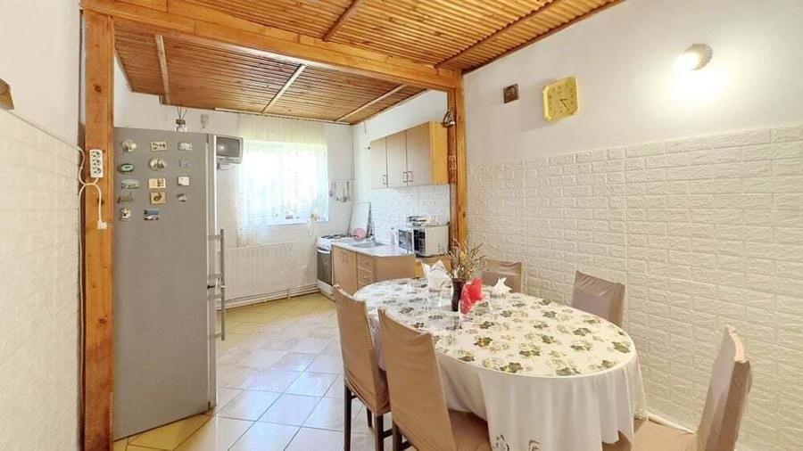 Acces facil si pozitionare sudica - 11