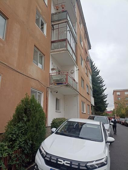 De vânzare apartament cu 3 camere în Sfântu Gheorghe - 11