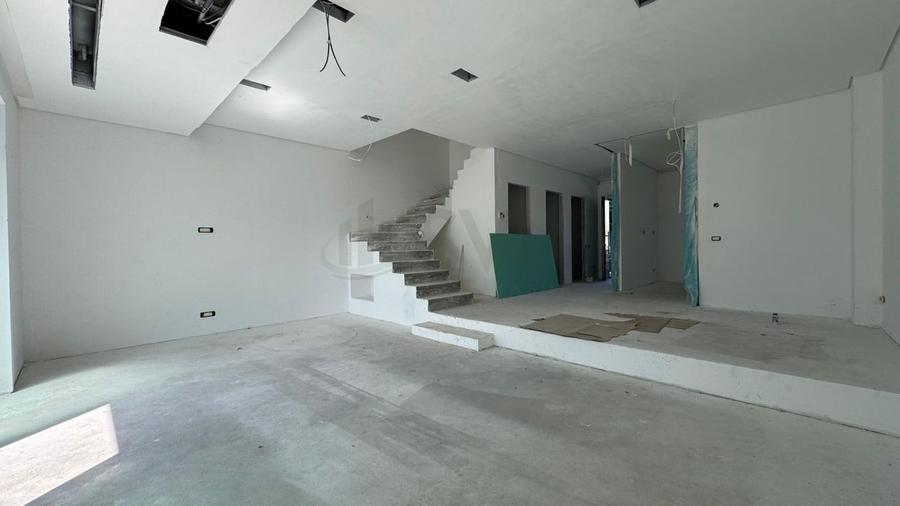 REV2005279 Vile Exclusiviste Langa Lac l Complex Rezidential - 13