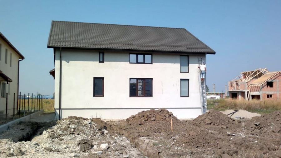 „Casă Individuală Elegantă în Titu – Construcție Solidă, Ideală pentru Familie - 25