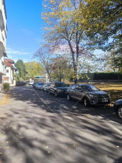 Inchiriere apartament 2 camere - Central, vedere la Mures, etaj 1 - 17