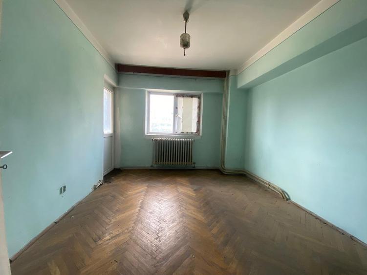 Centru Civic - Judecătorie , apartament 3 camere , 95 mp, etaj 1 - 8