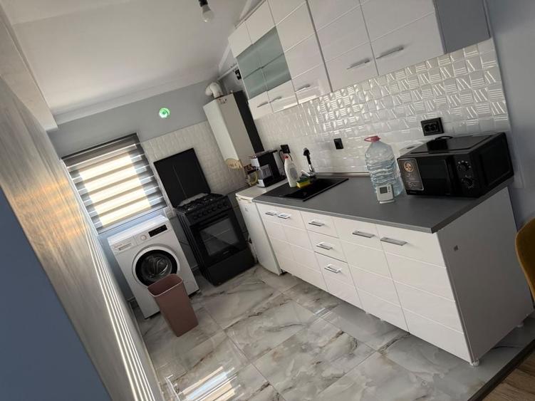 Apartament cu 2 camere semidecomandat în Central