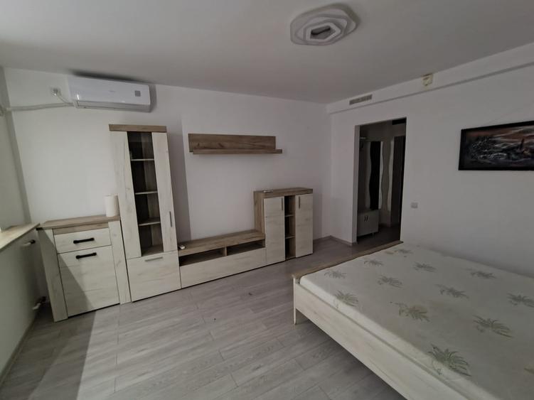 Drumul Taberei Romancierilor/Plaza Mall , metrou! - 10