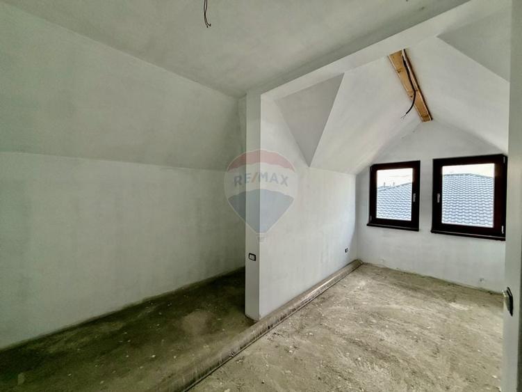 Casă / Vilă Caisului 90% gata - 8