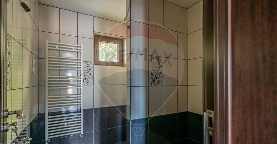 VILA! Investitie - pretabil pensiune SINAIA- zona aprecia... - 8