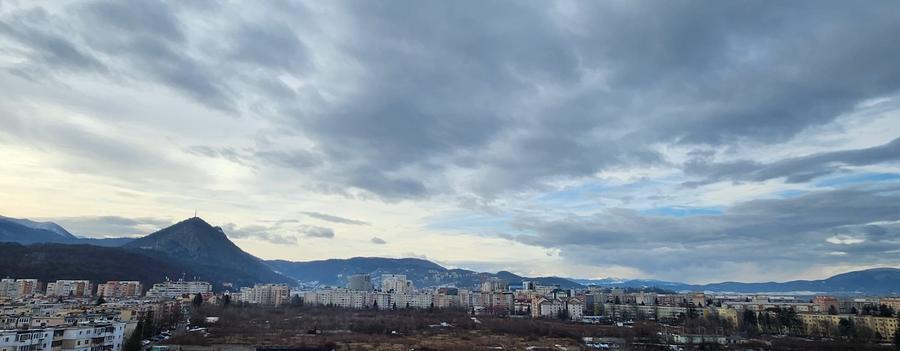 Apartament 2 camere, Vlahuta, circular, etaj 9/10, beci, insorit, luminos ! - 1