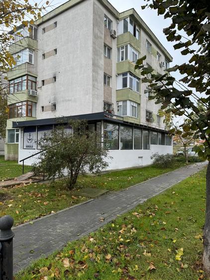 Spatiu Comercial/ Birouri/Cabinete, 100 mp, Vitrina  mare, Soseaua Constantei - 2