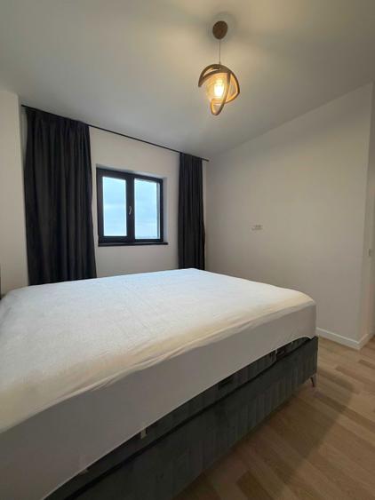 Inchiriez Apartament 3 Camere zona SOUTH SIDE ,termen lung - 10