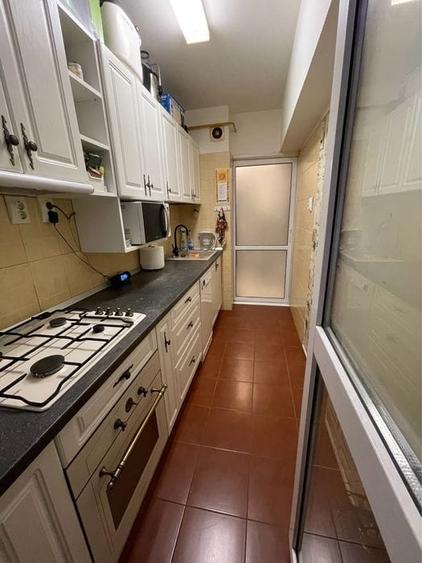 Apartament cu 3 camere, etajul 1, zona Canta - 6