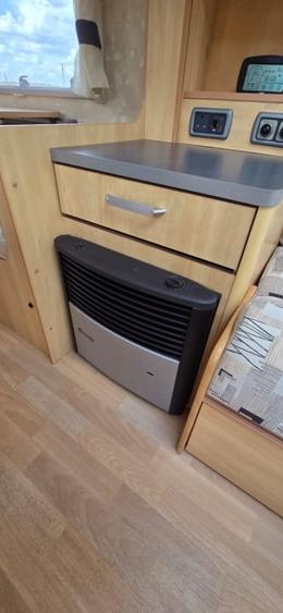 TEREN CU RULOTA FUNCTIONALA 924mp front 34ml - 14