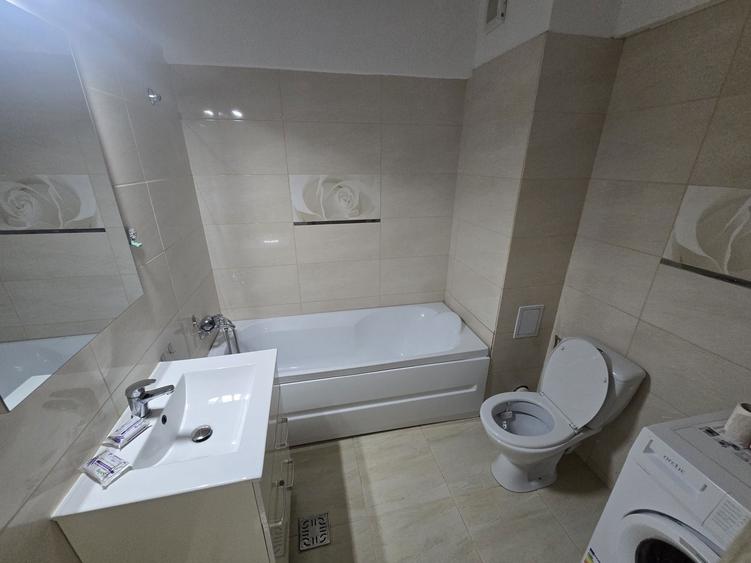 Inchiriez apartament 2 camere - 5