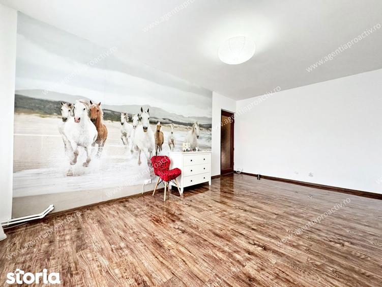 Apartament cu 3 camere decomandat, la etajul 2, in cartierul Micro 16. - 7
