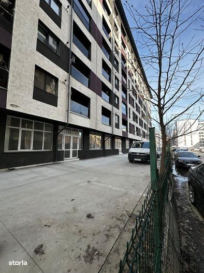 Spațiu comercial, de 230 mp, în Chiajna