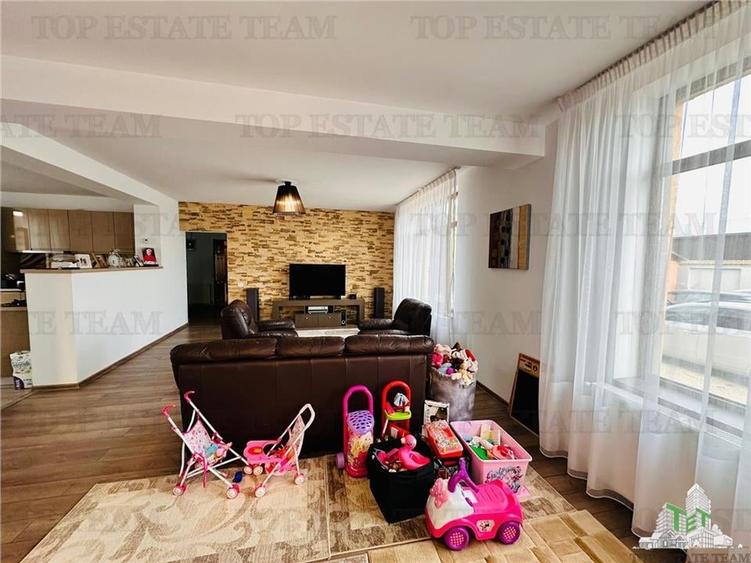 VILA DE VANZARE CU TEREN 4690 MP GOLF NICULESTI - 15