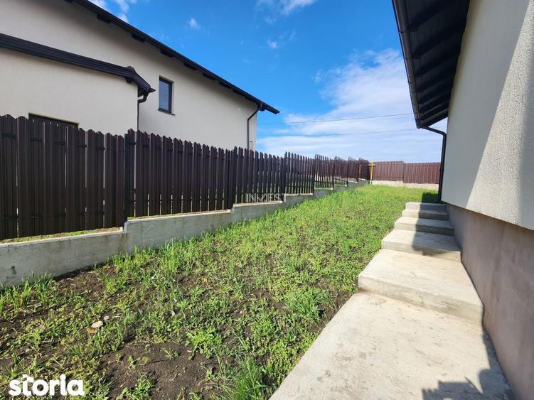 Casa individuala,4 camere,2 bai,110 mp utili,500 mp teren,20 mp Beci, - 12