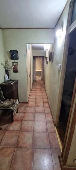 Inchiriez ap. 3 camere decomandat, 68 mp, balcon 11 mp, NICOLINA CUG langa Lidl - 2