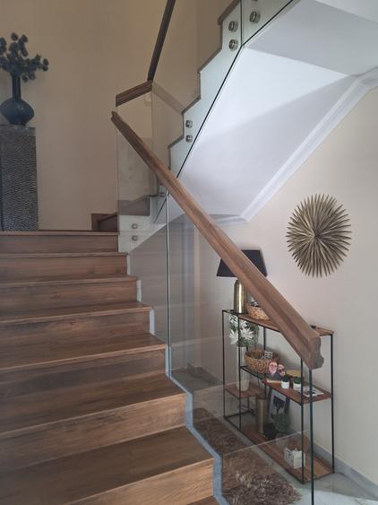 Vila ready to move situată în Sinmartin(Beverly Hills) - 7