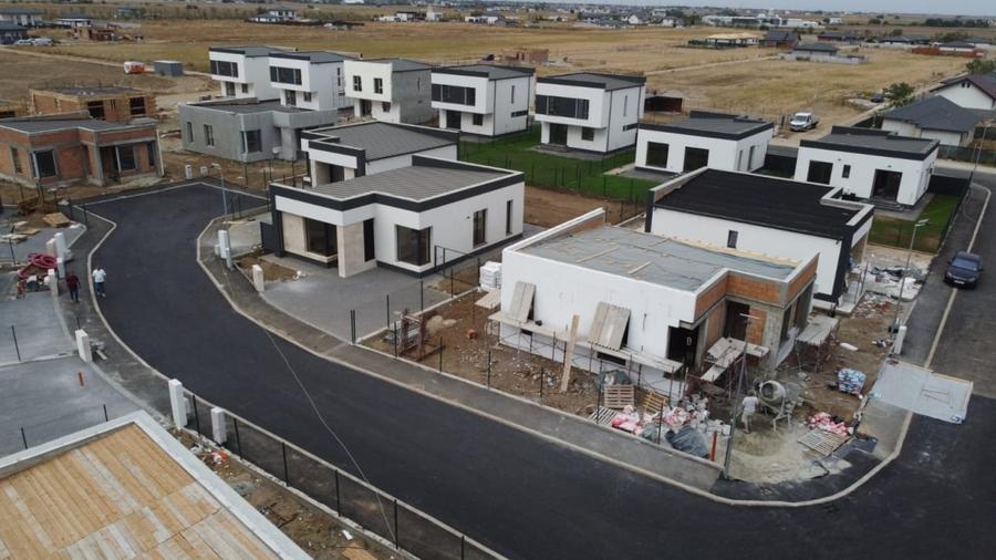 Casa Individuala-2 dormitoare-zona Berceni-Ilfov - 1