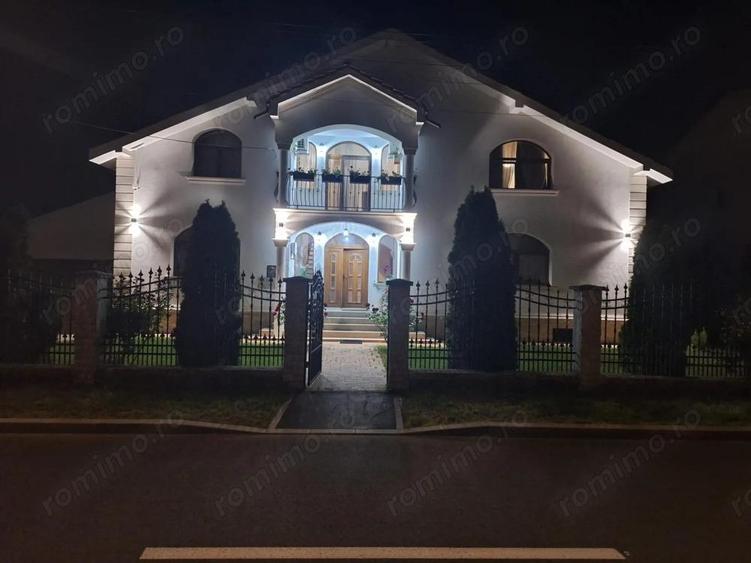 BRASADAS vinde casa individuala 8 cam teren 10 ari Unirii. - 18