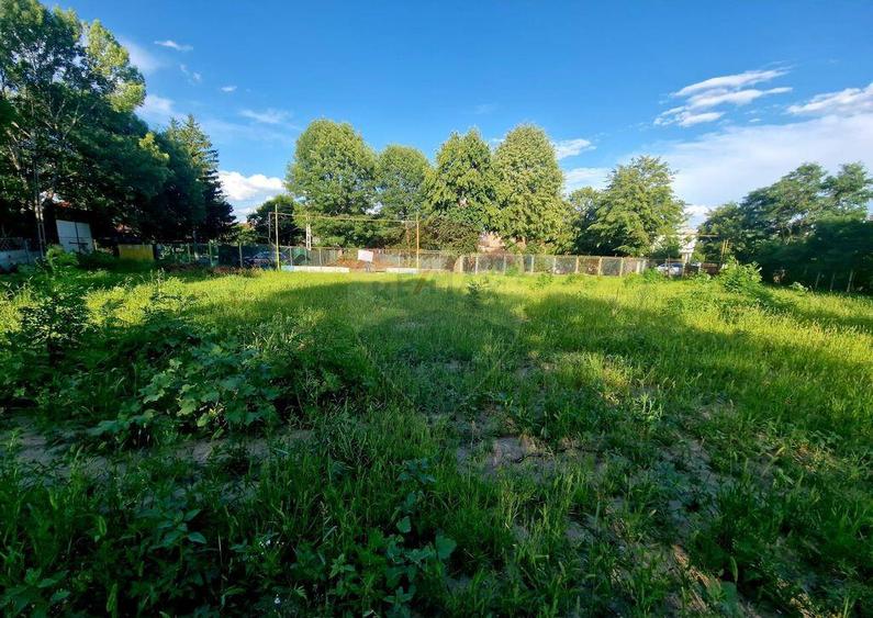 Teren 1,749mp Piatra-Neamt / Strada Zambilelor - 14