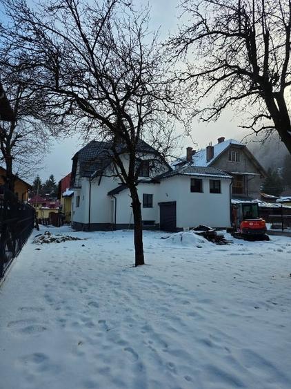 Vilă interbelică 6 camere restaurată integral – proprietate rară Sinaia centru - 7