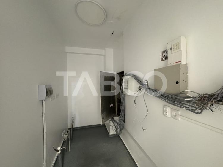 Spatiu comercial pretabil clinica medicala 180 mpu Central Sibiu - 16