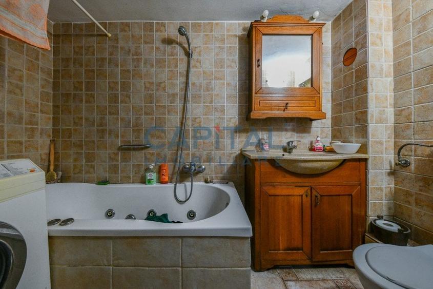 Comision 0 % Apartament 3 camere PARTER+ demisol, 2 parcari, curte 100mp - 7